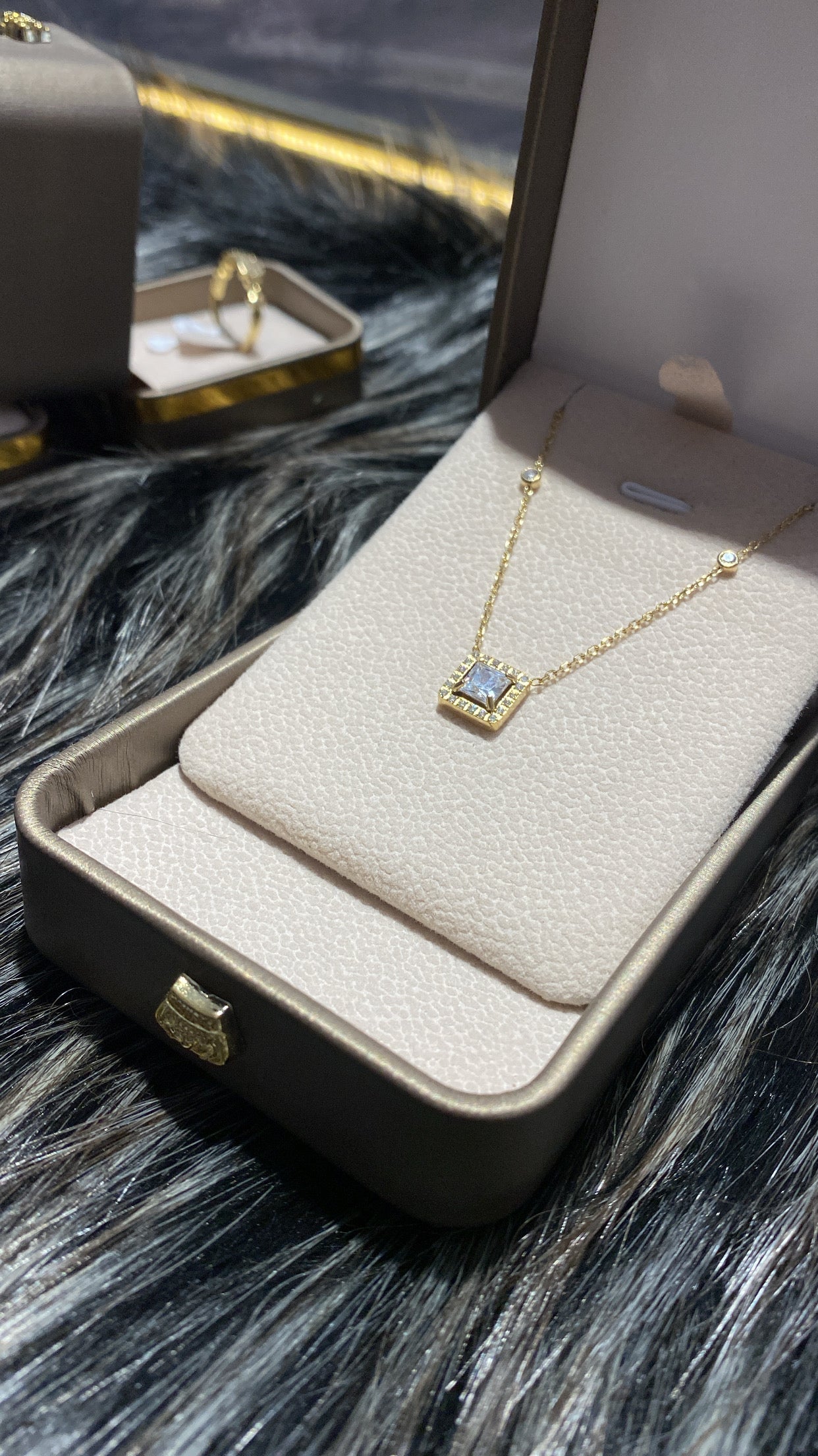 collier Paso de los Toros